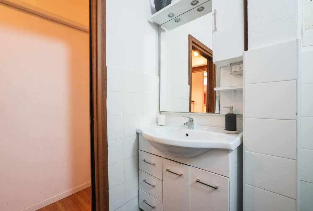 Cozy Apartment In Borgo Dei Greci Firenze Экстерьер фото